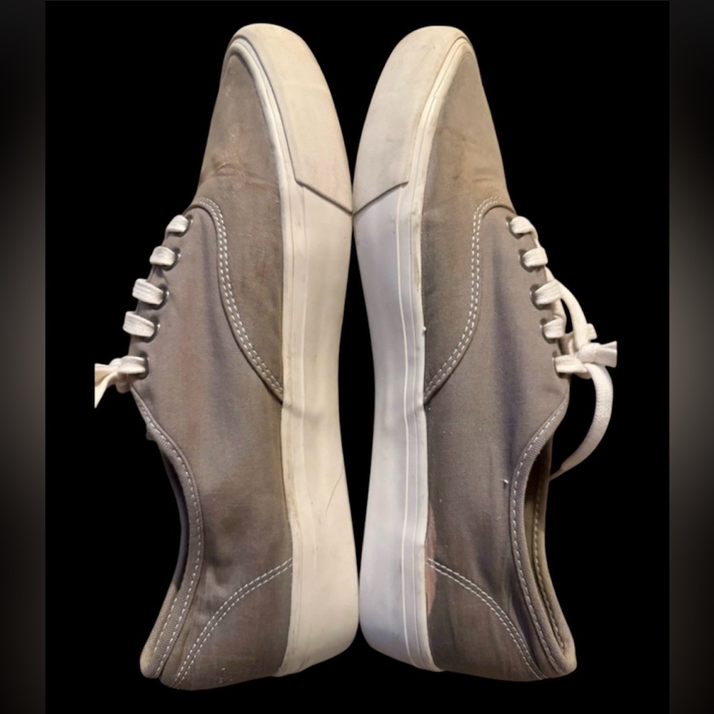 SeaVees Men's Lace-Up Sneakers - Gray & White - Picture 2 of 4